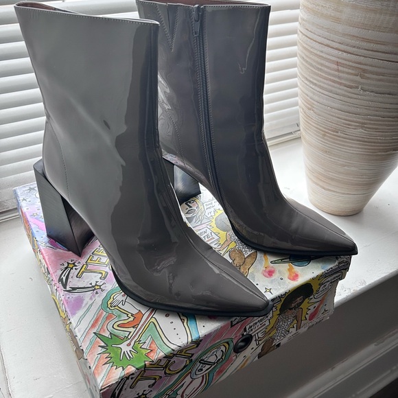 Jeffrey Campbell patent leather boot - Picture 6 of 6